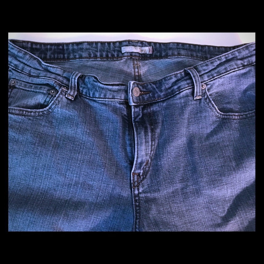 Women’s Levi Boot Cut 580 Jeans